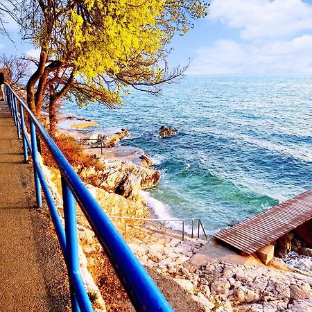 Apartman Pelcic,With Wifi And Free Parking Kostrena Room photo
